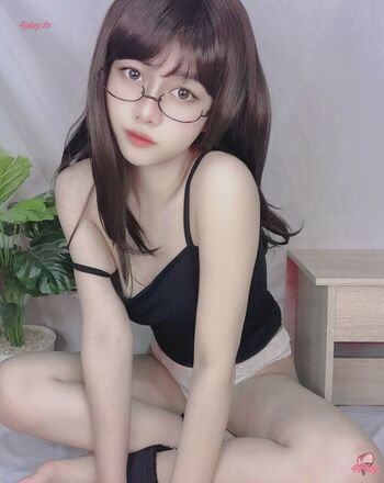 Violet Airis