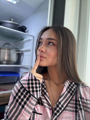 violet_dreams69