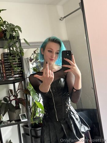 violet19x