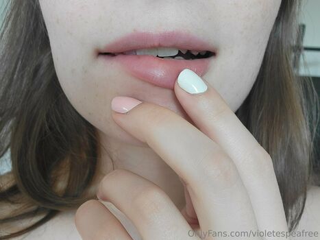 violetespeafree