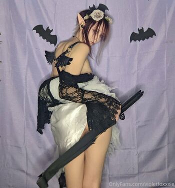 violetfoxxxie