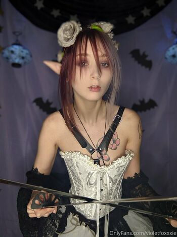 violetfoxxxie