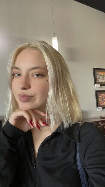 violets_cabaret