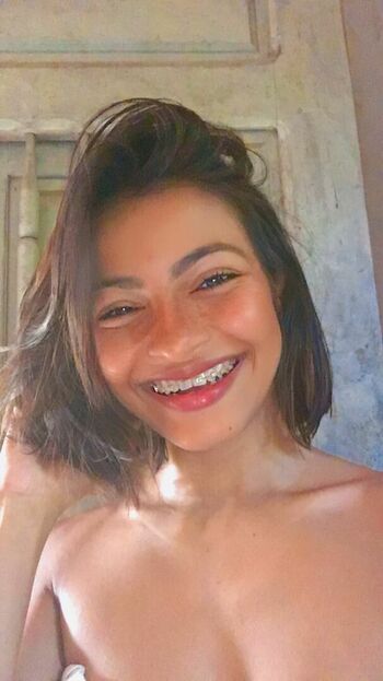 Vitória Almeida