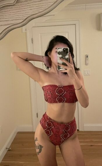 vivacious.honey