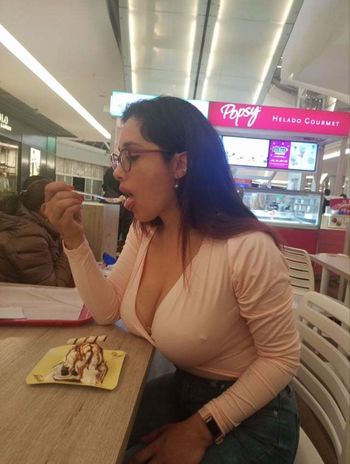 Vivi Becerra