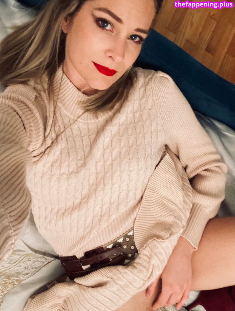 Vivi_Lane
