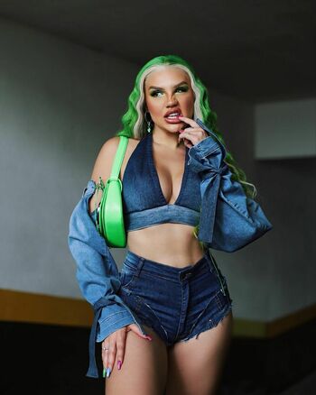 Vivi Wanderley