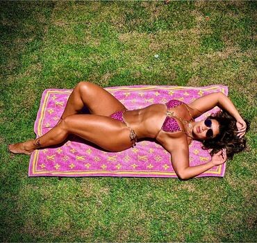 Viviane Araujo