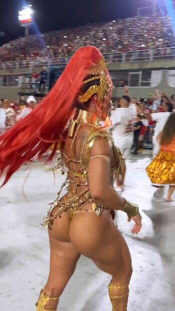 Viviane Araujo