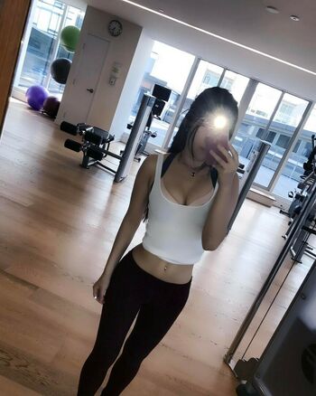 Vivika Babe