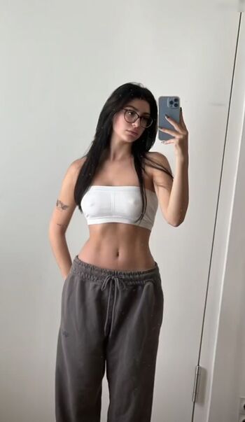 Vvictoria.mayy | vicmayy