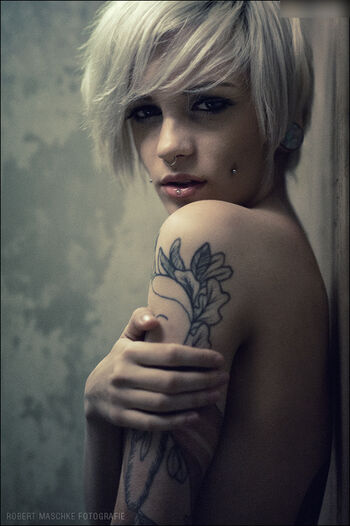 Wer ist dieses Model ?