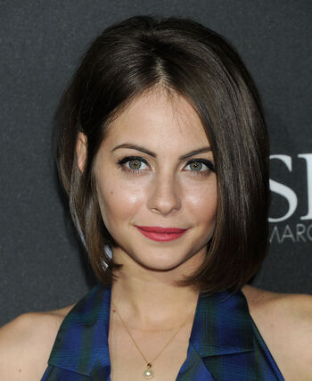 Willa Holland