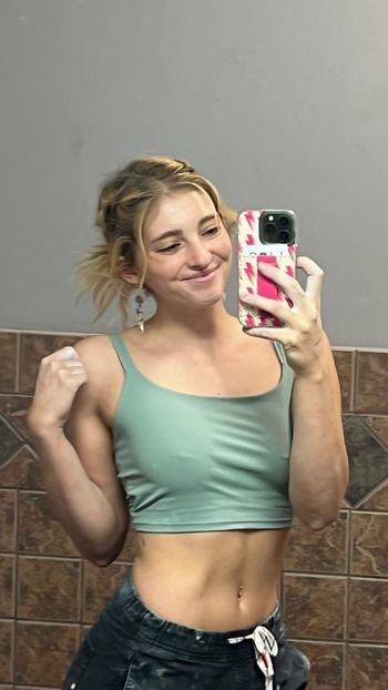 Willow Shields