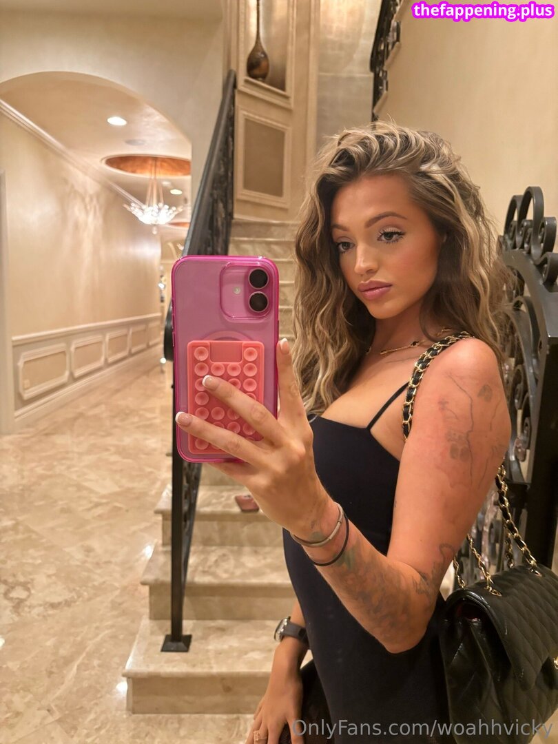 woahhvicky