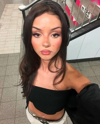 WoIstLena