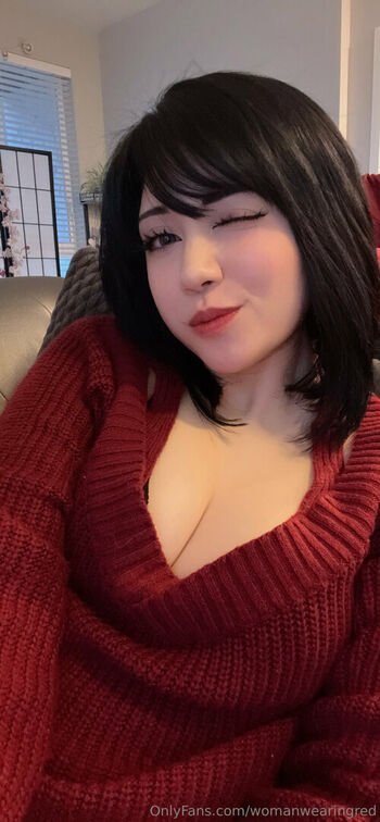 womanwearingred
