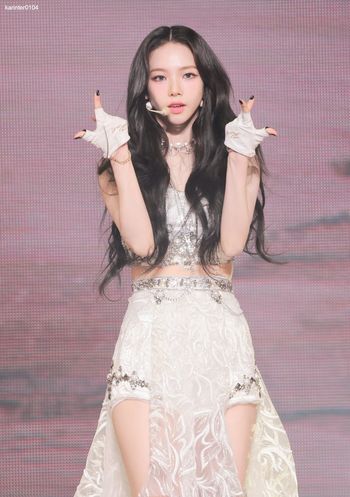 WomenK-pop