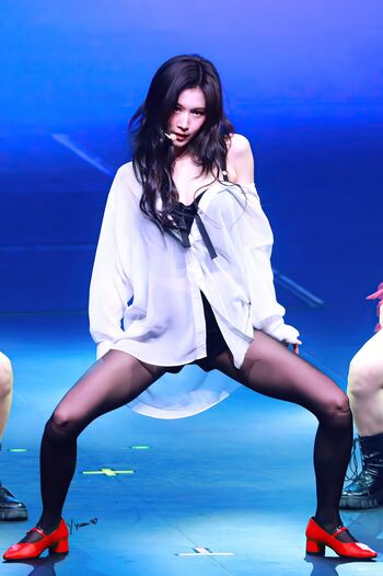 WomenK-pop