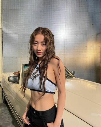 WomenK-pop