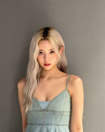 WomenK-pop