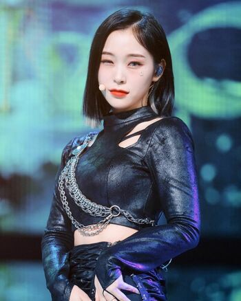 WomenK-pop