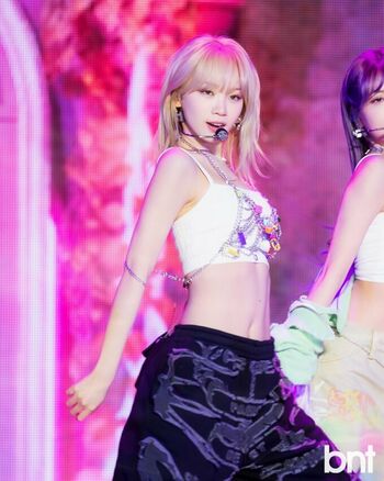 WomenK-pop