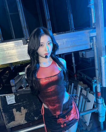 WomenK-pop