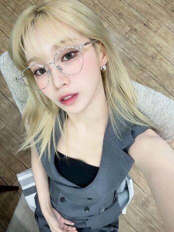 WomenK-pop