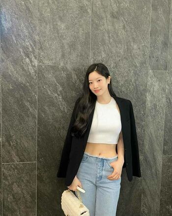 WomenK-pop