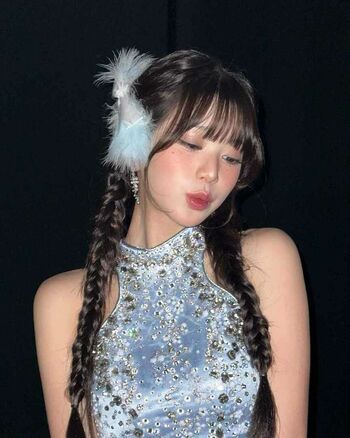 WomenK-pop