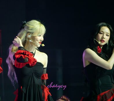 WomenK-pop