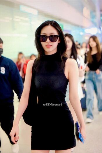 WomenK-pop