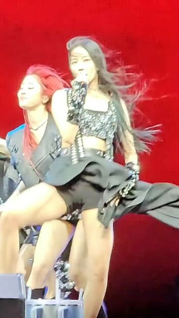 WomenK-pop