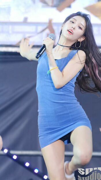 WomenK-pop