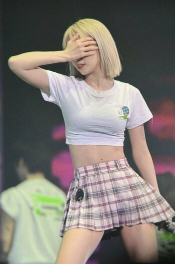 WomenK-pop