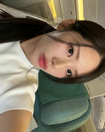 WomenK-pop