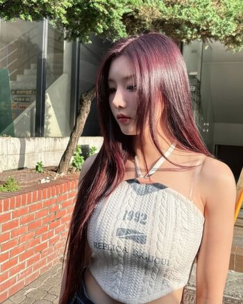 WomenK-pop