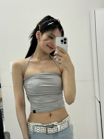 WomenK-pop