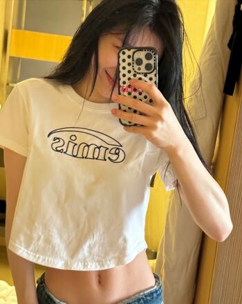 WomenK-pop
