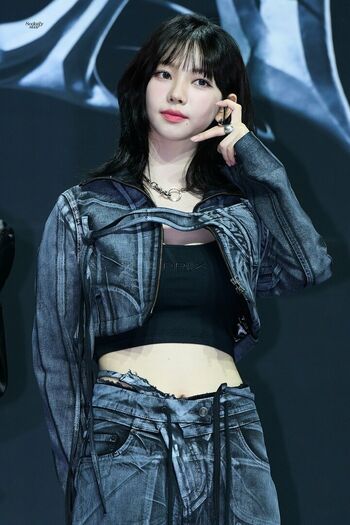 WomenK-pop