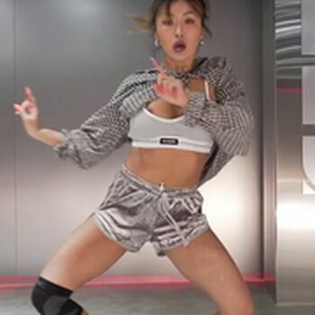 WomenK-pop