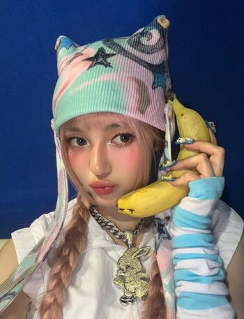 WomenK-pop