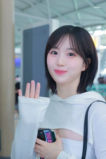 WomenK-pop