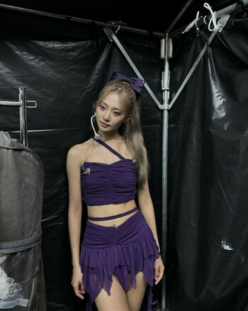 WomenK-pop