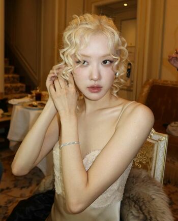 WomenK-pop