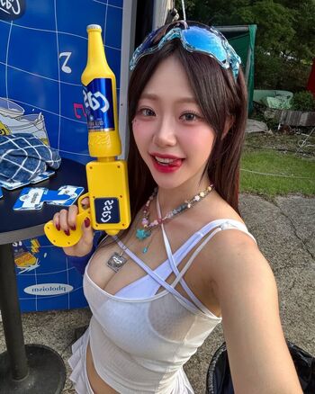 WomenK-pop