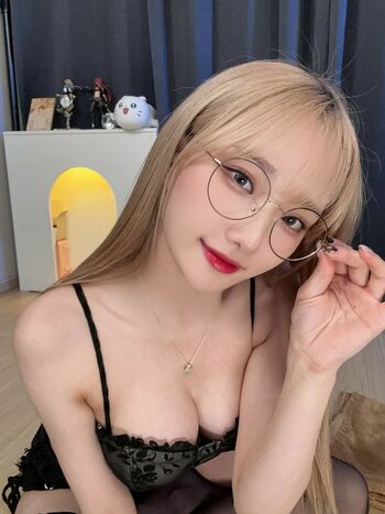 Woojungx4