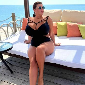 Xenia Wood